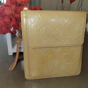 Louis Vuitton Vernis Mott Bag